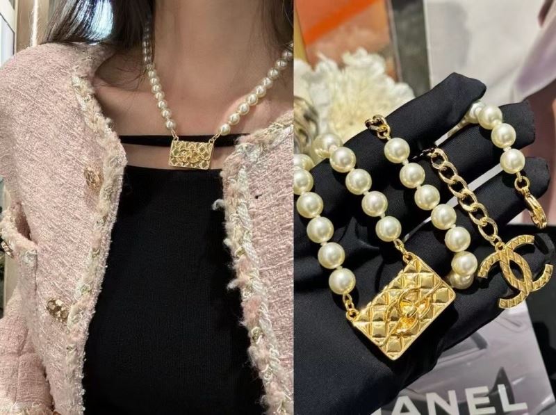 Chanel Necklaces